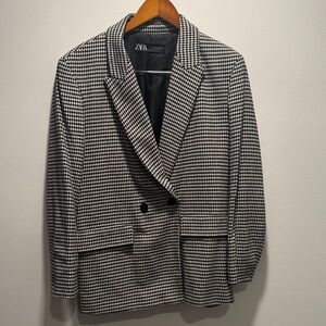 Zara Black and White Blazer